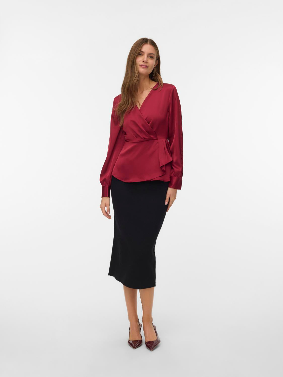 model_shot-front